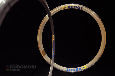 FIR VENUS (NOS) Rims.