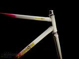 Zunow Track Frameset